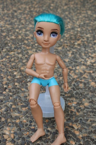 rainbow high RH dolls and accessories take your pick, stand - 第 33/285 張圖片