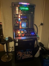 Queen We Are the Champions Pub Fruit Machine £100 Jackpot