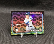 2024 Topps Series Two Giancarlo Stanton HOT DOGS SUMMER HOLIDAY SP No. 632 🌭