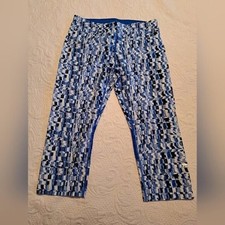 Calvin Klein women's size XL Performace Wick leggings cropped, EUC