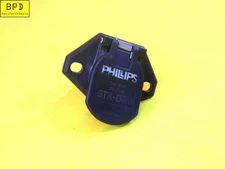 PHILLIPS Sta-Dry Ring 7 Way 2-Hole Bullet Termination Split Pin Socket 16-724