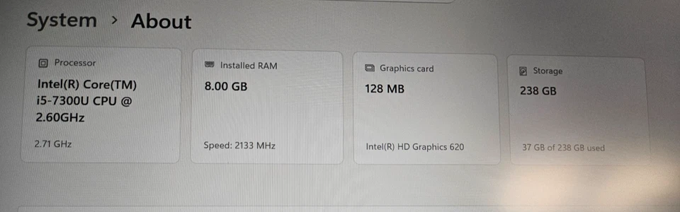 Lenovo ThinkPad T470s · i5-7300U · 8GB · 256GB, photo 3 of 5