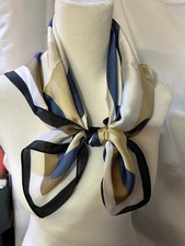 NEW 26 In. Med. Sq., Cream, White and Blue Geo. Pat. 100 Polyester - PS 1007