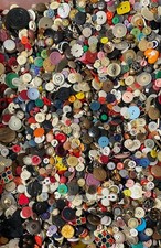 ONE POUND Art Craft Vintage & Modern Mixed Colorful Mostly Plastic Button Lot