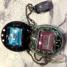 Tamagotchi Osutchi Mesutchi Coupling 2 Set Skeleton Japan No Box Used