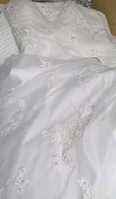Davids Bridal organza Appliqué Train  Wedding Dress White Size 12 