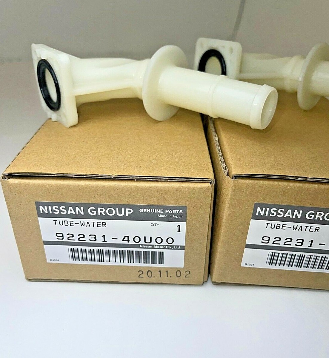 1995-2003 Nissan Maxima I30 I35 1996-2004 Heater Core Outlet Tubes
