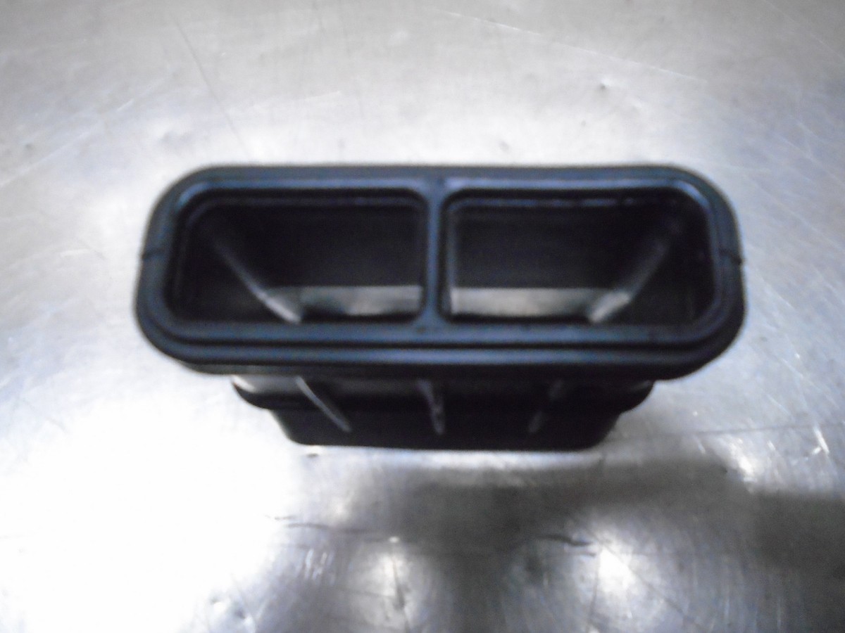 Kawasaki OEM Air Intake Duct Fits ZX600 Ninja 600/600RX 1985-87 P