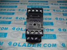 1pcs New OMRON relay base OMRON PYF14A-E
