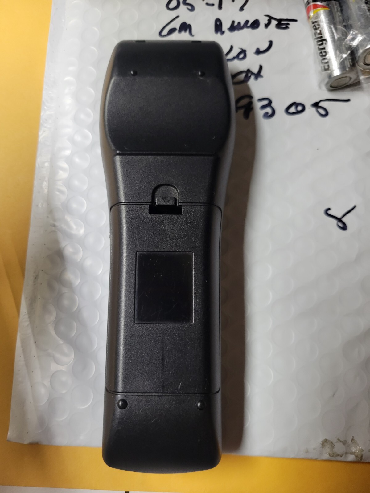 2005-2017 GM 20929305 DVD Player Remote Suburban Yukon Avalanche Escalade OEM