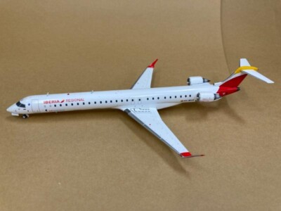 Gemini 200 Iberia Regional Bombardier CRJ-1000 G2IBE1228 EC-MVZ 1024 1:200