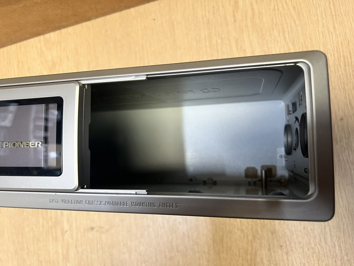 Pioneer Cdx-P1230s Cd Changer 12 Disc Casing and Front Only - Good