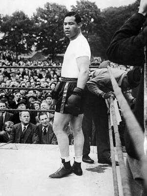 Boxing World Heavyweight Champion Joe Louis in his corner before t- Old Photo