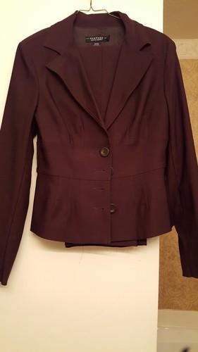 Womens size 7 brown pant suit