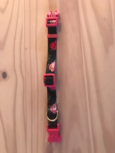 Good 2 Go Dog Collar  Small Pink Black Floral Clip On Adjustable