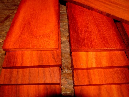 3/8": TEN (10) THIN, KILN DRIED, SANDED EXOTIC PADAUK 12" X 3 X 3/8" LUMBER WOOD - Picture 3 of 3