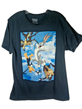 Bugs Bunny black tee, size L, with Daffy, Wile, Tasmanian Devil. NWOT. DS32