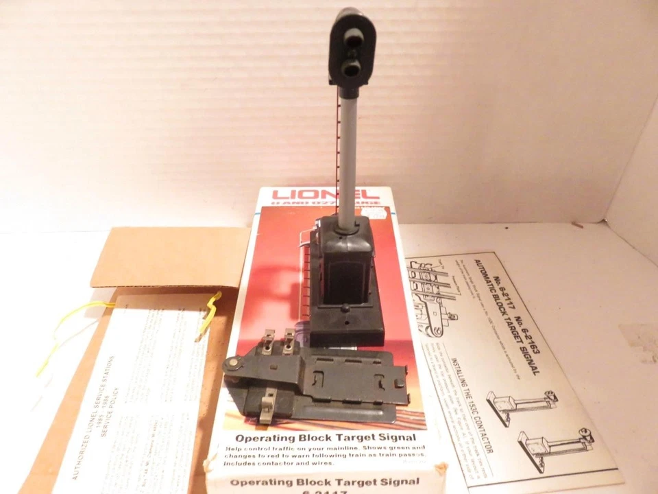 LIONEL TRAINS 2117- OPERATING BLOCK SIGNAL W/CONTACTOR PLATE- BOXED - EXC--S31SS - Image 2 of 3