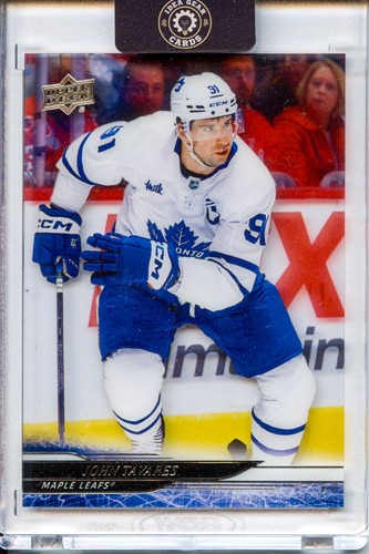 2024-25 Upper Deck John Tavares Outburst Red #412 /25 Maple Leafs SSP + STANDS - Picture 8 of 9