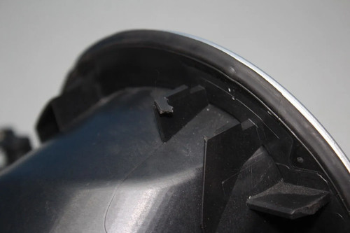 Tankklep Diesel Tank deksel Polar Zilver BM51-27936 Ford Focus III DYB Bj.14 - Afbeelding 3 van 10