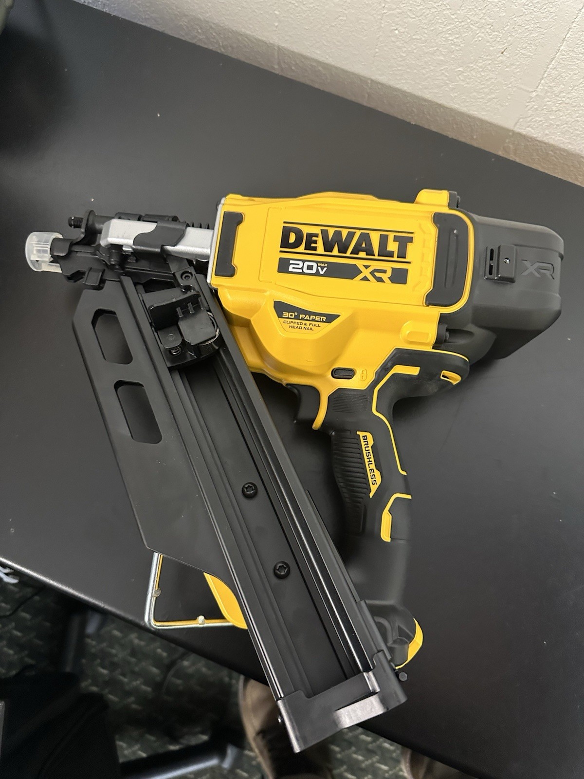 DeWalt DCN930B 20V MAX 30&deg; Cordless Framing Nailer | (Tool Only)