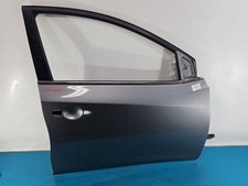 Porte avant et accessoires Nissan Pulsar