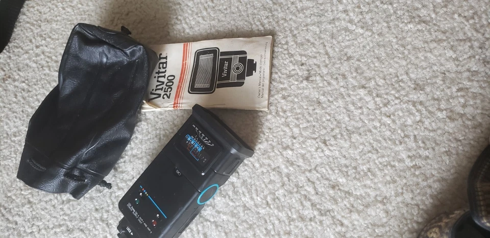 Câmera CANON AT-1 35mm 2 lentes FD 50mm 1:1.8 vivitar 2500 bolsa de viagem plana/limpa - Imagem 4 de 4