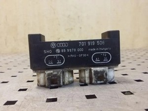 VW TRANSPORTER IV Flatbed  70XD Lüfterrelais 701919506 2.50 Diesel 26157698