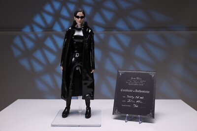 Trinity (The Matrix) - By: JNIX ART [1:6 scale] RARE