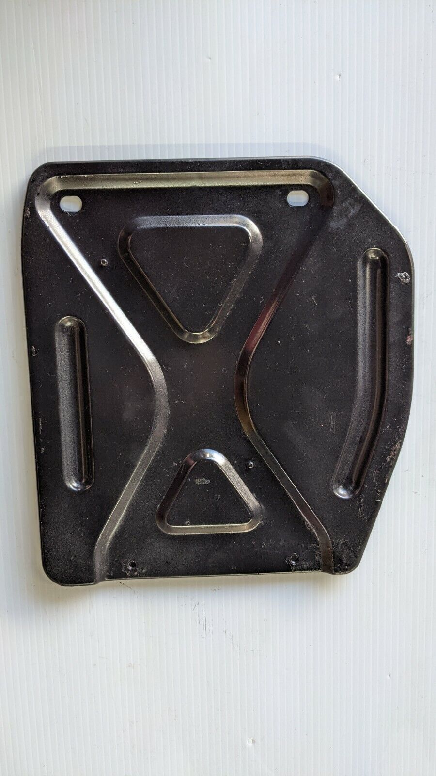 FERRARI 348 PARTS  CABIN FUSE BOX COVER AND NAMEPLATE 62129900 USA