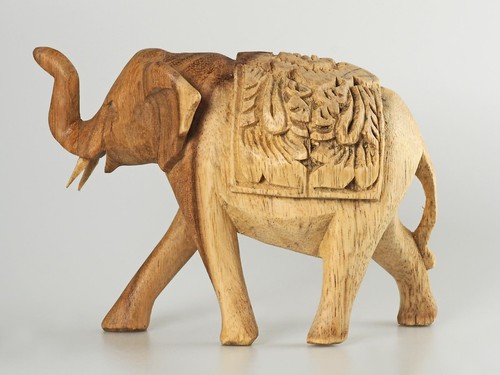 "Asiatischer Elefant" Figur aus Suar Holz, naturfarben, ca. 16 cm lang - Bild 7 von 7