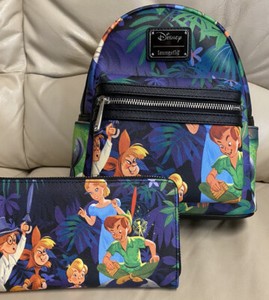 loungefly peter pan wallet