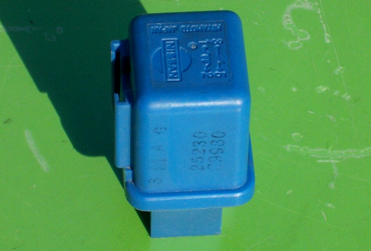 NISSAN 240SX 89-94 A/C BLOWER FOG LIGHT RELAY 25230-C9980 OEM