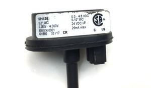 York Pressure Sensor Switch 531536 9391VX-0001 0.250-4.000V 0-2" WC used #N20