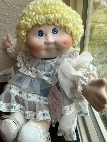 Cabbage Patch Kids Blonde Curly Hair Girl Doll 16" Blue Eyes Dress Shoes 1984