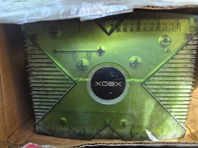 Original Xbox Halo Special Edition  Green - Console Only - Rare Clean
