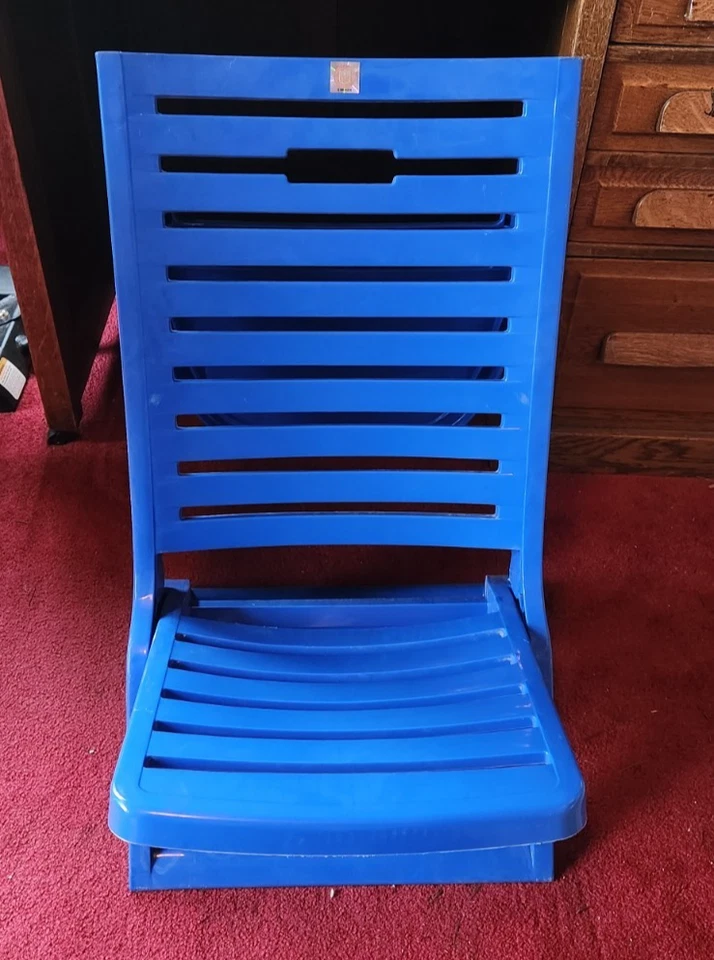 Buffalo Bills足球尾门椅-塑料蓝色可折叠(官方) — 第 4/4 张图片