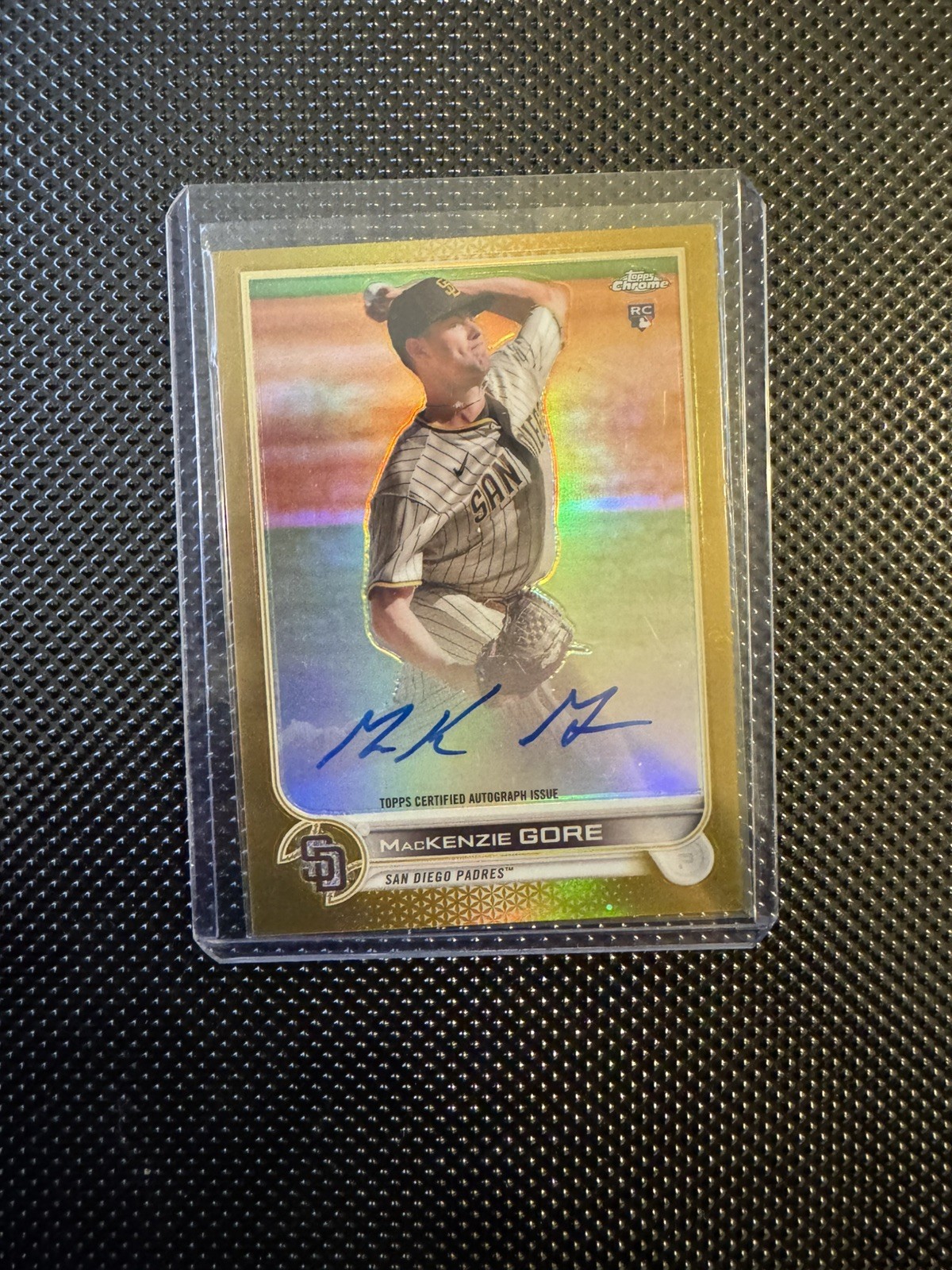2022 Topps Chrome MacKenzie Gore RC TRUE GOLD REFRACTOR AUTO /50 Rangers