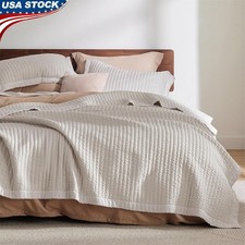 Handcrafted Queen Quilt Set Soft Microfiber Bedding Durable Design Easy Care New