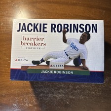Atlanta Braves Jackie Robinson Statue Barrier Breakers Figure 2022 SGA open box