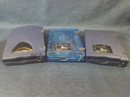 Two IOMEGA Zip 100 & One Zip 250 External Drive for PC untested no cables