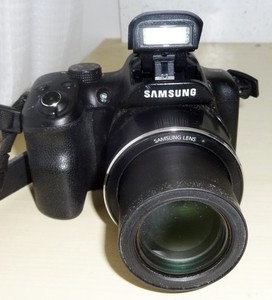 👌 Samsung WB Series Black WB1100F 16.2MP Digital Camera, Wi-Fi, Strap & cable
