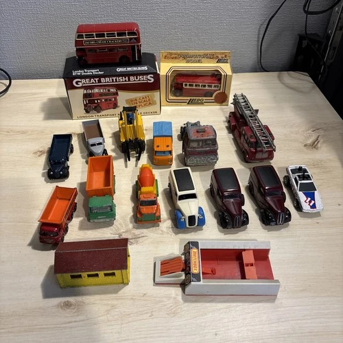 Vintage Dinky, Corgi, Matchbox, Lesney, Loan Star etc Diecast Vehicles Bundle