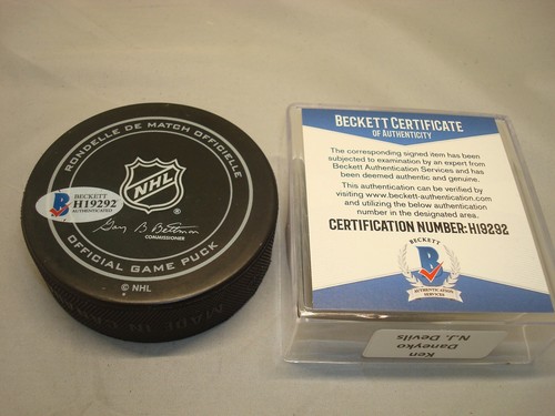 Ken Daneyko Signed New Jersey Devils Official Game Hockey Puck Beckett COA 1A - Picture 2 of 3