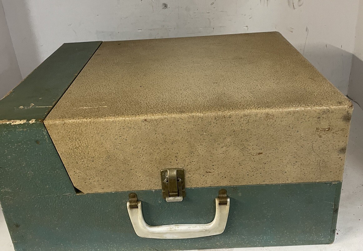 Voice of Music model 306 portable record player. | eBay