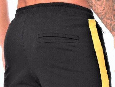 954 VANQUISH FITNESS　パンツ　Strike Yellow　S Vanquish Minimal Yellow Tapered Sweatpants – girlfdfrisend.com