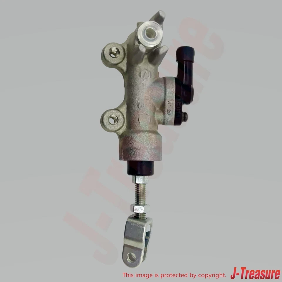 SUZUKI HAYABUSA GSX1300R 99-07 Genuine Rear Brake Master Cylinder 69600-33C00 - Image 2 of 4