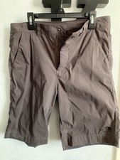 Boys The North Face Cargo Shorts. XL