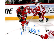 CHICAGO BLACKHAWKS MICHAL HANDZUS SIGNED BREAK AWAY 8X10