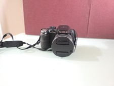 Fujifilm FinePix S4200 14MP Digital Bridge Camera 24x Optical Zoom - Tested